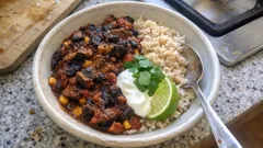 Burnt Aubergine Veggie Chilli – smoky lentils, beans and a hint of dark chocolate