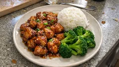 Sticky Honey Chicken Stir-Fry with Soy, Ginger and Lemon (Weeknight-Friendly)