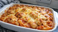 Creamy Tomato Chicken Pasta Bake – mascarpone sauce and a golden two-cheese top